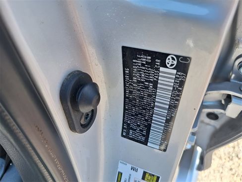 Used 2021 Toyota Corolla LE image 28