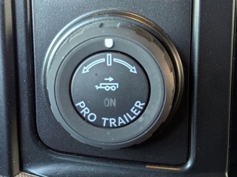 Certified 2021 Ford F150 Raptor w/ Equipment Group 801A High image 31