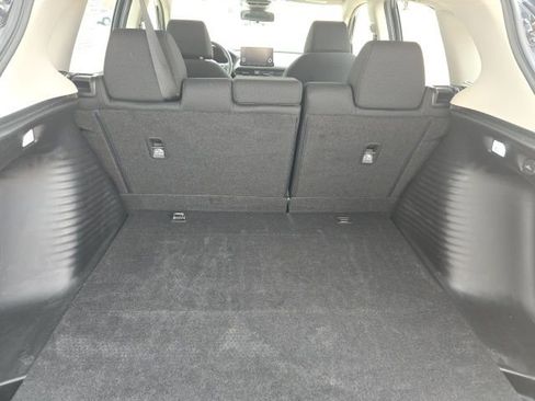 Used 2025 Honda HR-V LX image 9