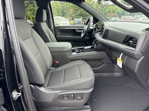 New 2025 Chevrolet Tahoe LS image 28