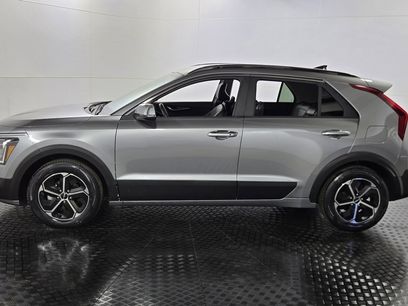 Used 2023 Kia Niro EX