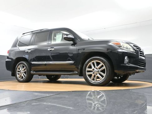 Used 2013 Lexus LX 570 4WD image 49