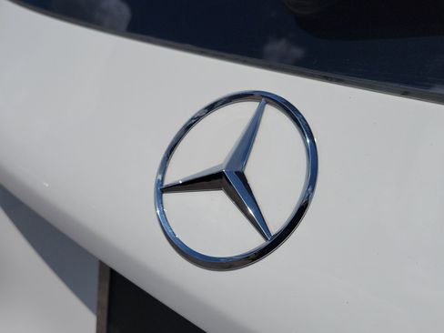 Certified 2021 Mercedes-Benz GLC 300 image 32
