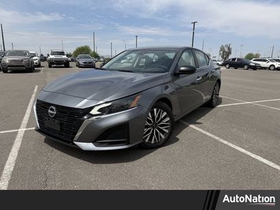 Used 2024 Nissan Altima 2.5 SV