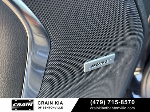 Used 2022 GMC Yukon AT4 w/ Technology Package image 16