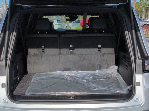 New 2026 Jeep Grand Wagoneer L Limited image 12