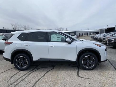 New 2026 Nissan Rogue SV image 3