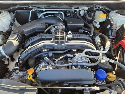 Used 2018 Subaru Crosstrek 2.0i Limited image 20