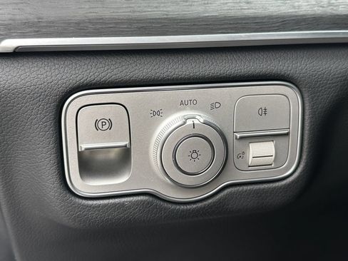 Certified 2025 Mercedes-Benz GLS 450 4MATIC w/ AMG Line Exterior image 35