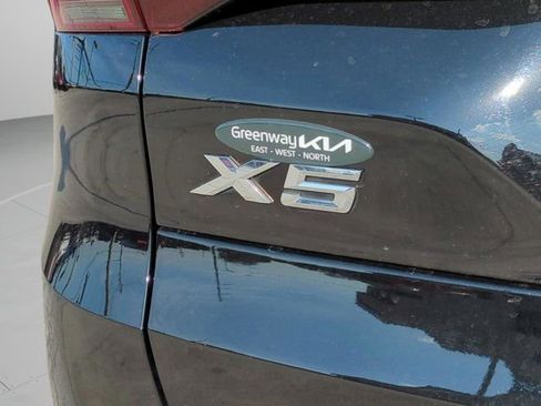 Used 2023 BMW X5 xDrive45e image 13