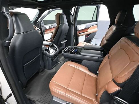 Used 2024 Lincoln Navigator Reserve w/ Equipment Group 201A image 41
