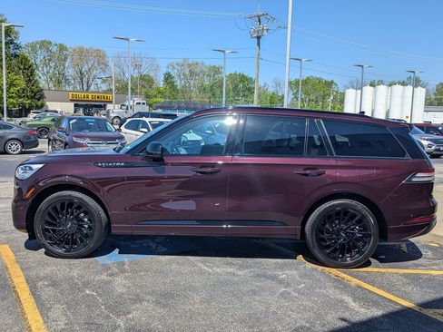 Used 2024 Lincoln Aviator Black Label w/ Jet Package AWD/4WD image 6
