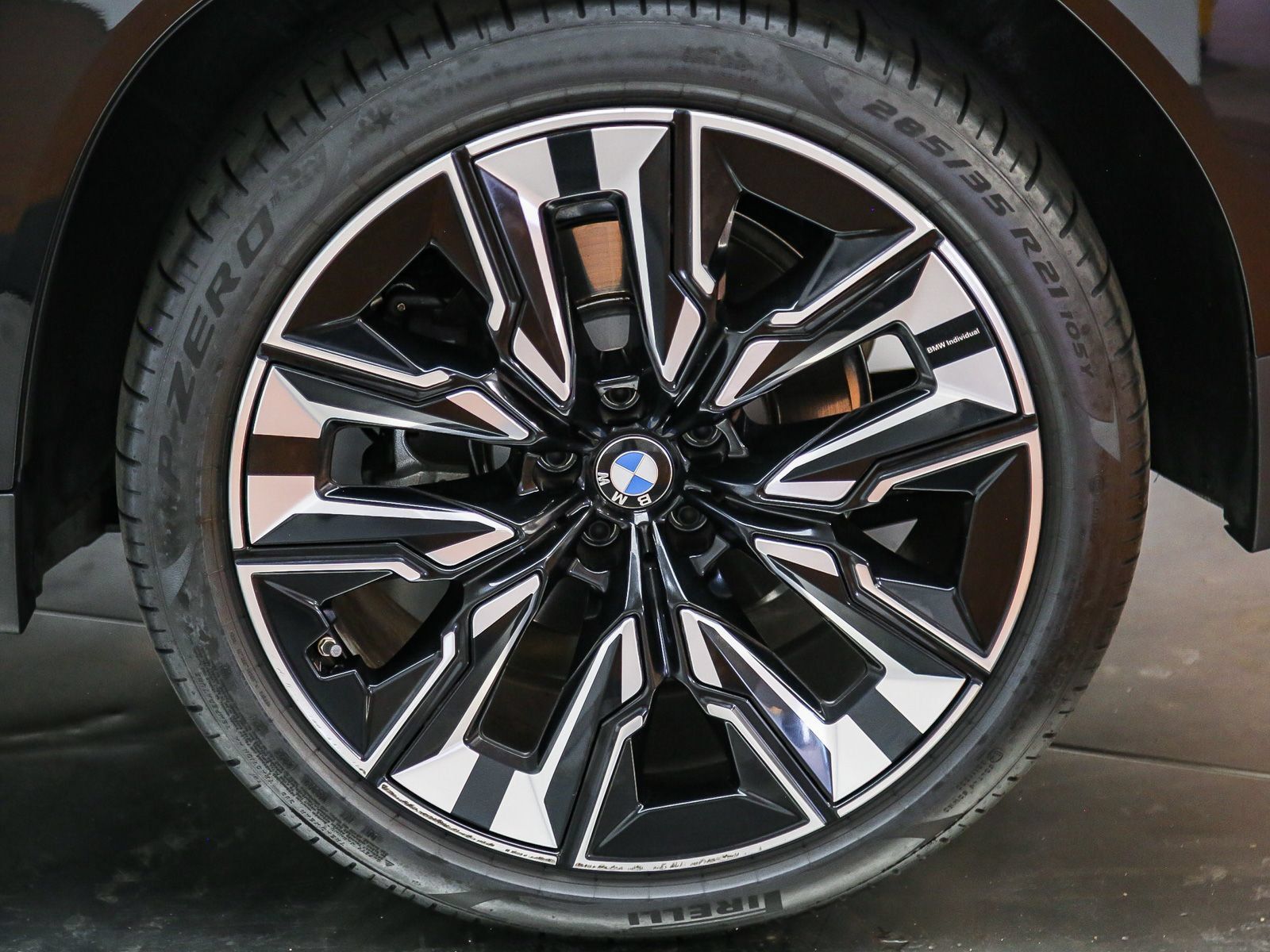 Used 2026 BMW X3 xDrive30i w/ Premium Package AWD/4WD image 11