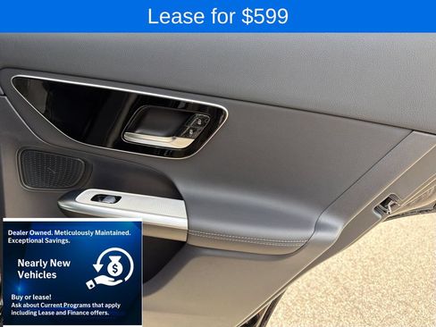 Used 2026 Mercedes-Benz GLC 300 image 29