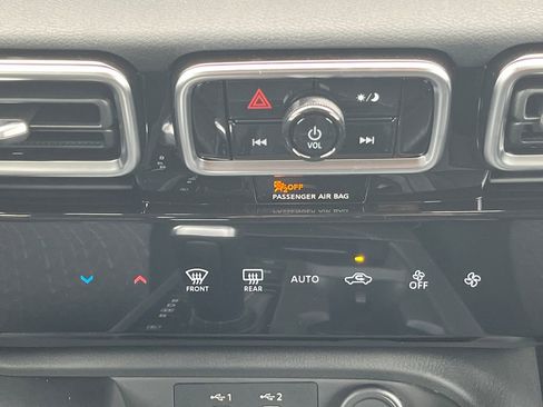 New 2026 Nissan Sentra SV w/ Floor Mat Package FWD image 25