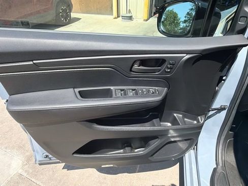 Certified 2025 Honda Odyssey Sport-L image 23