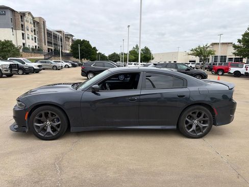 Used 2019 Dodge Charger GT RWD image 3