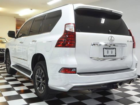 Used 2017 Lexus GX 460 Premium image 7