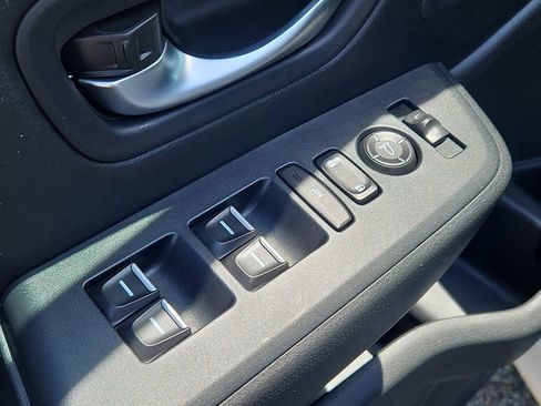 Certified 2025 Honda Pilot EX-L image 27