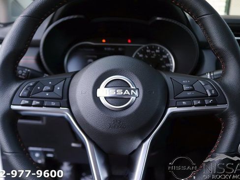 New 2025 Nissan Versa SR w/ Trunk Package image 15