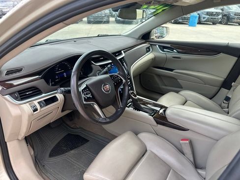 Used 2014 Cadillac XTS Luxury w/ Driver Awareness Package FWD image 11