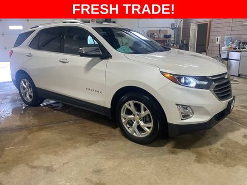 Used 2019 Chevrolet Equinox Premier w/ LPO, Cargo Package FWD image 7