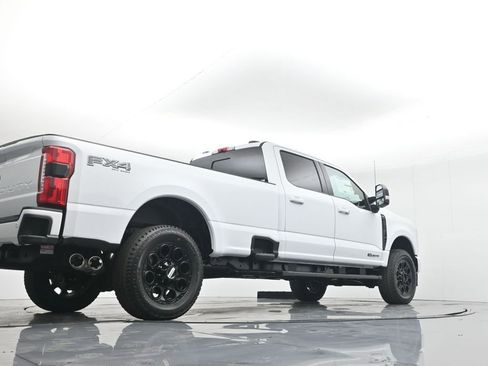 New 2026 Ford F250 Lariat w/ Black Appearance Package image 46