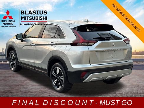 Used 2023 Mitsubishi Eclipse Cross SE image 6