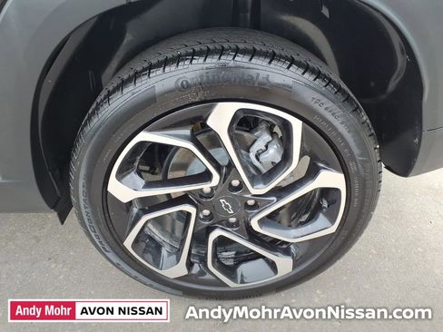 Used 2025 Chevrolet Trax RS w/ Driver Confidence Package FWD image 12