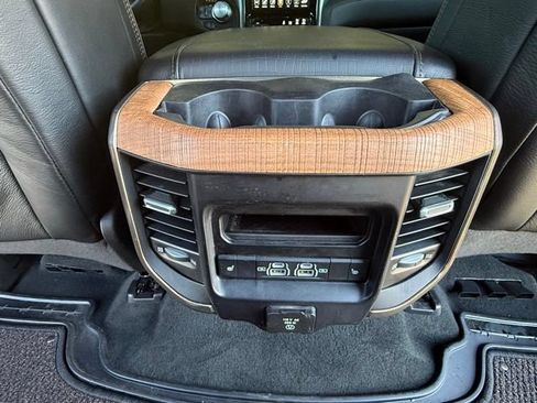 Used 2021 RAM 1500 Limited w/ Body Color Bumper Group AWD/4WD image 19