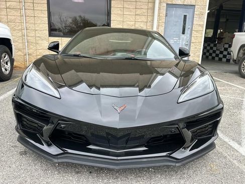 Used 2022 Chevrolet Corvette Stingray Preferred Cpe w/ Z51 Performance Package image 2