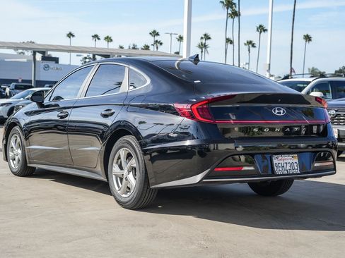 Used 2023 Hyundai Sonata SE FWD image 8