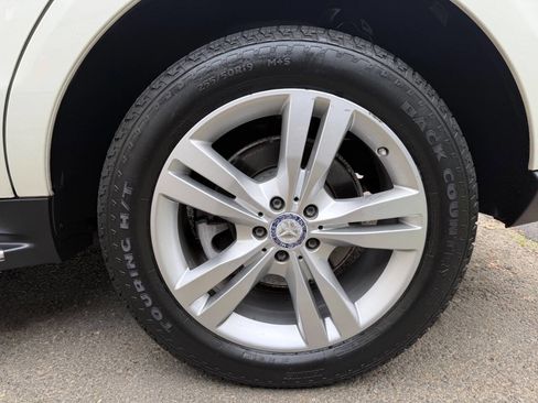 Used 2013 Mercedes-Benz ML 350 ML 350 4MATIC AWD 4dr SUV image 42