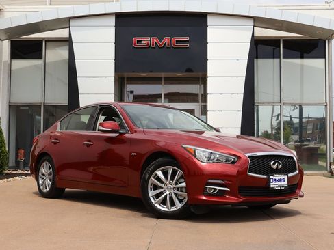 Used 2016 INFINITI Q50 Premium AWD/4WD image 1