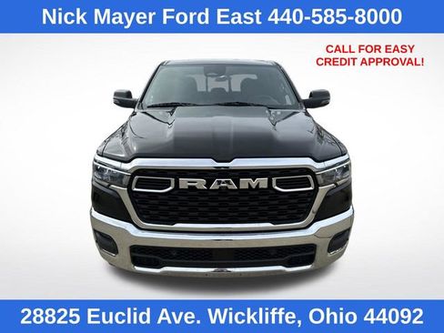Used 2025 RAM 1500 Big Horn AWD/4WD image 2