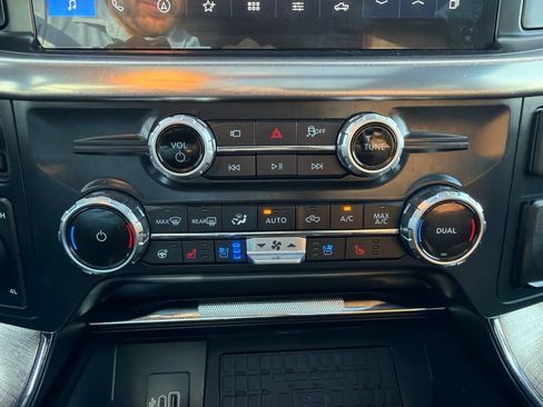 Used 2025 Ford F150 King Ranch AWD/4WD image 27