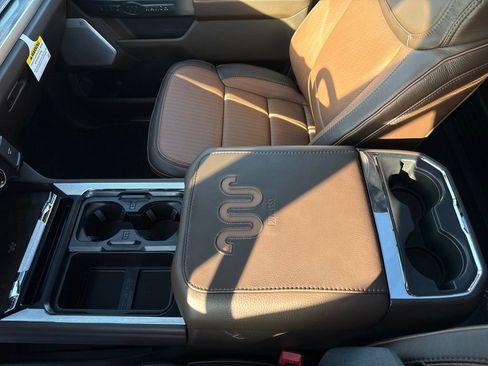 New 2025 Ford F350 King Ranch w/ Chrome Package image 38