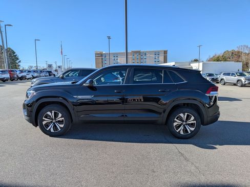 New 2026 Volkswagen Atlas Cross Sport SE image 6