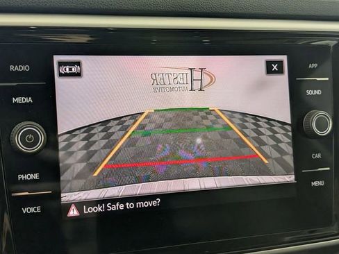 Used 2023 Volkswagen Atlas SE AWD/4WD image 22