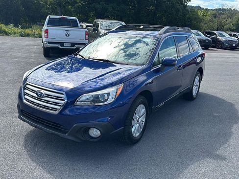 Used 2015 Subaru Outback 2.5i Premium AWD/4WD image 7