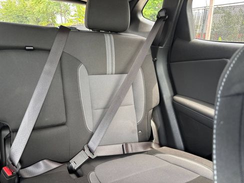 Used 2025 Chevrolet Blazer LT FWD image 27