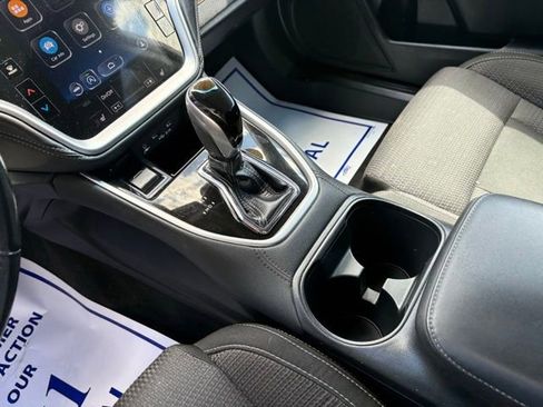 Used 2022 Subaru Outback Premium AWD/4WD image 18