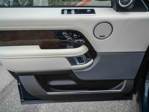 Used 2021 Land Rover Range Rover Autobiography AWD/4WD image 22