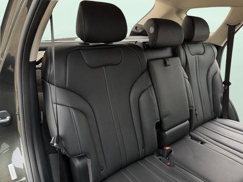 Used 2025 Genesis GV80 2.5T Standard image 44