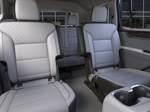New 2026 GMC Acadia Denali FWD image 41