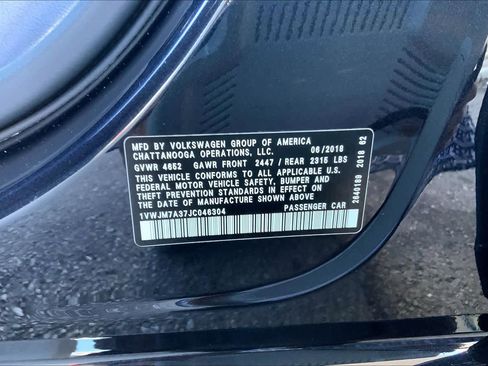 Used 2018 Volkswagen Passat GT image 34