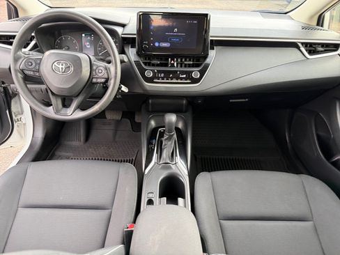 Used 2024 Toyota Corolla LE FWD image 19