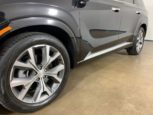 Used 2022 Hyundai Palisade Limited AWD/4WD image 2