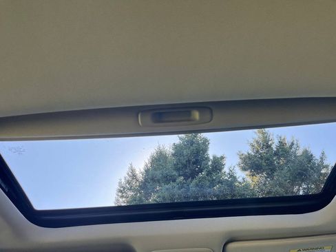 Used 2015 Honda Pilot EX-L image 9