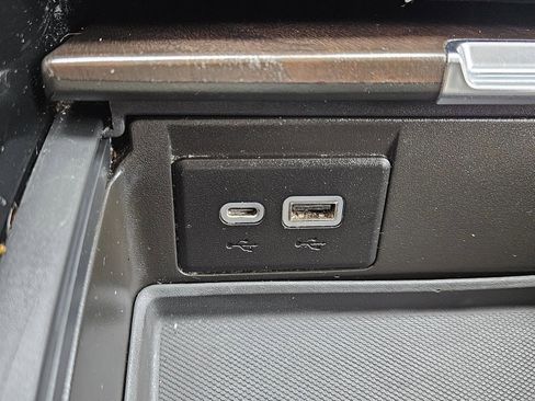 Used 2021 GMC Yukon Denali image 19